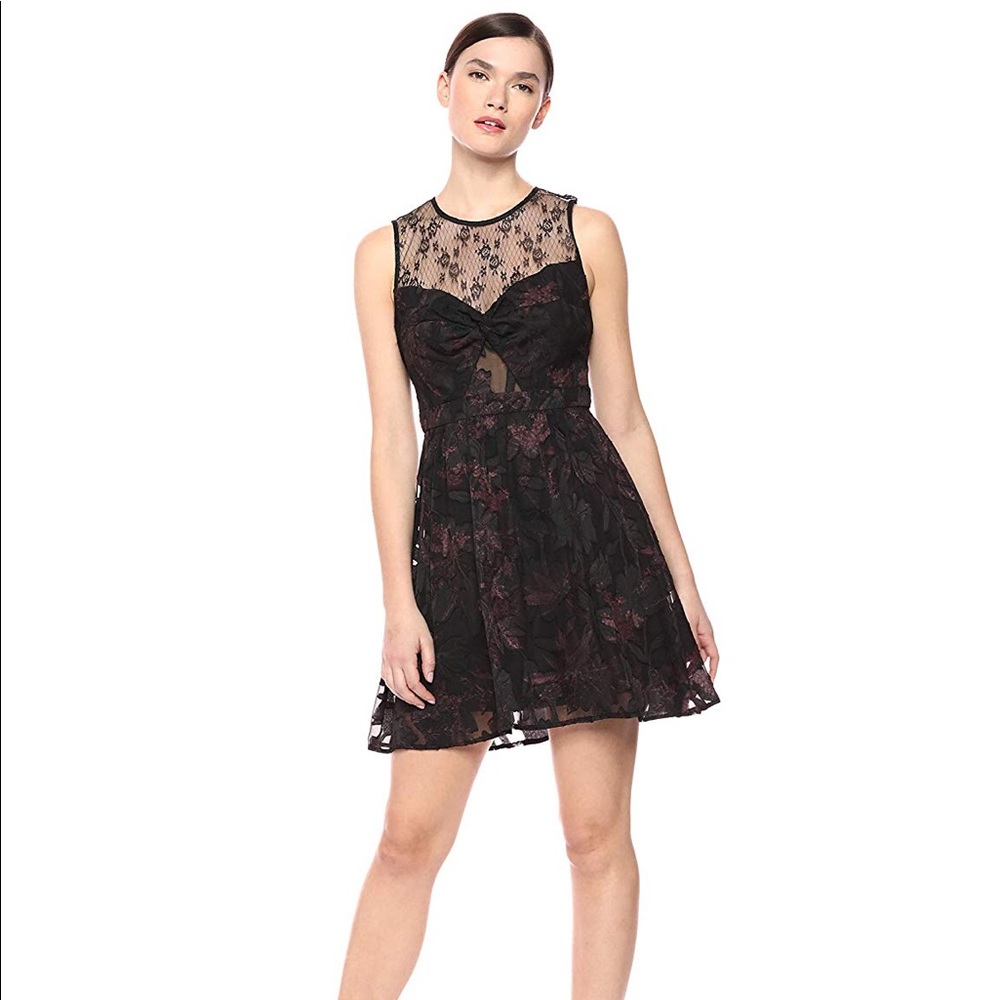 BCBGeneration Sweetheart Sleeveless Dress Size 0